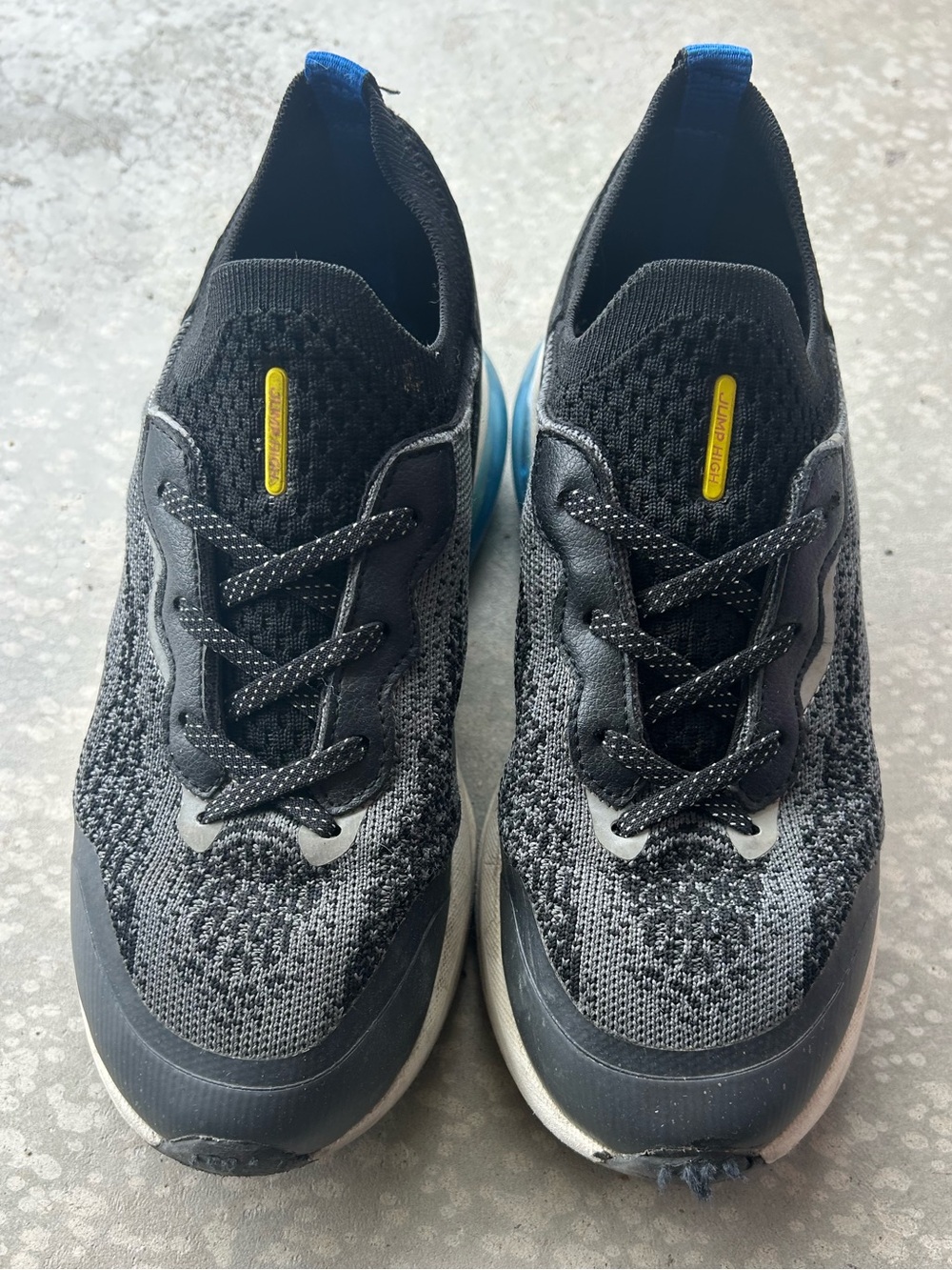 Zara Black Sneaker